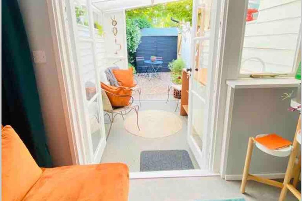 The Yellow Door Whitstable - Peaceful Retreat Close To Beach Екстер'єр фото